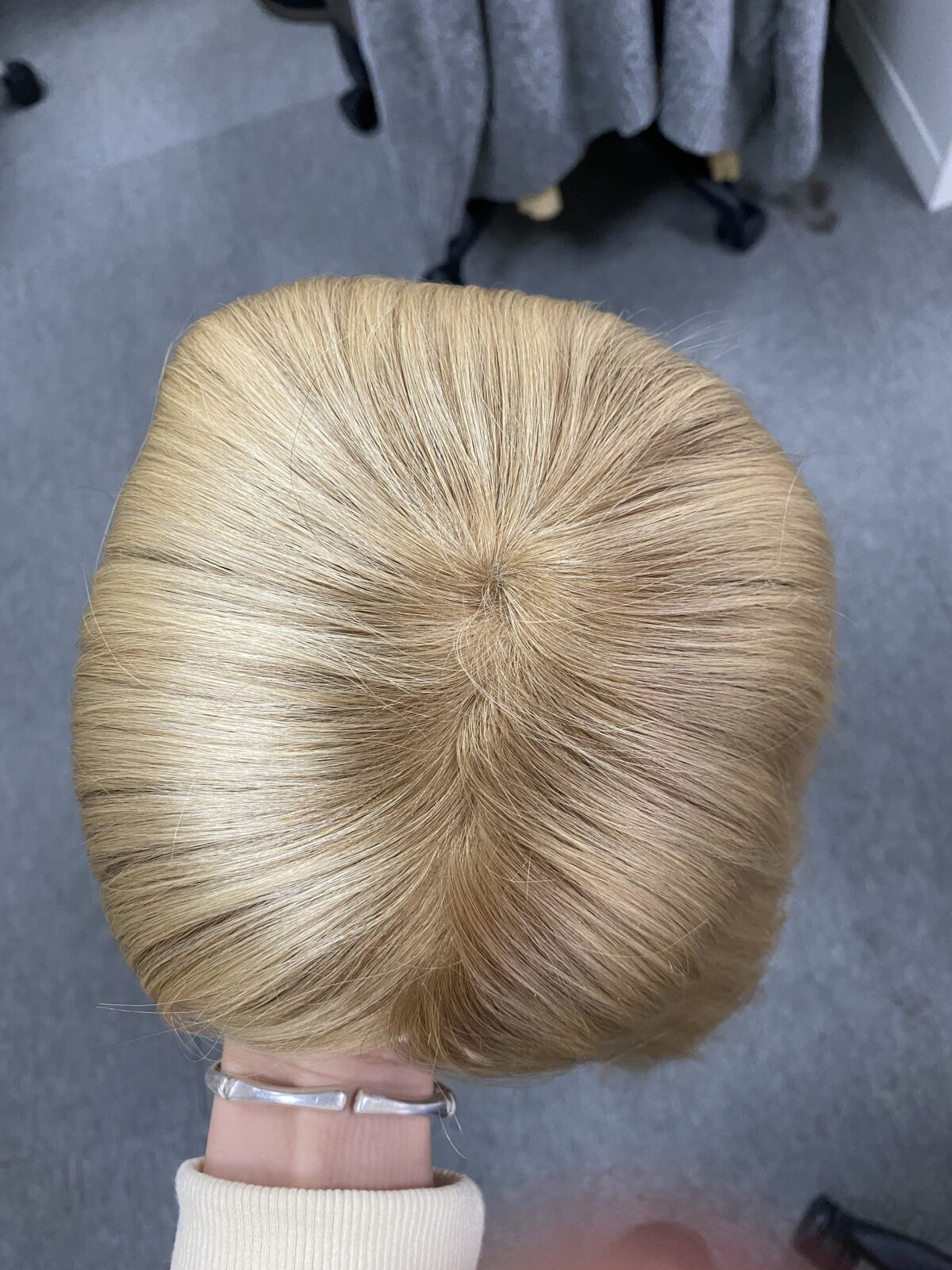 premium 6x6.5 base ombre blonde european hair toppe (1)